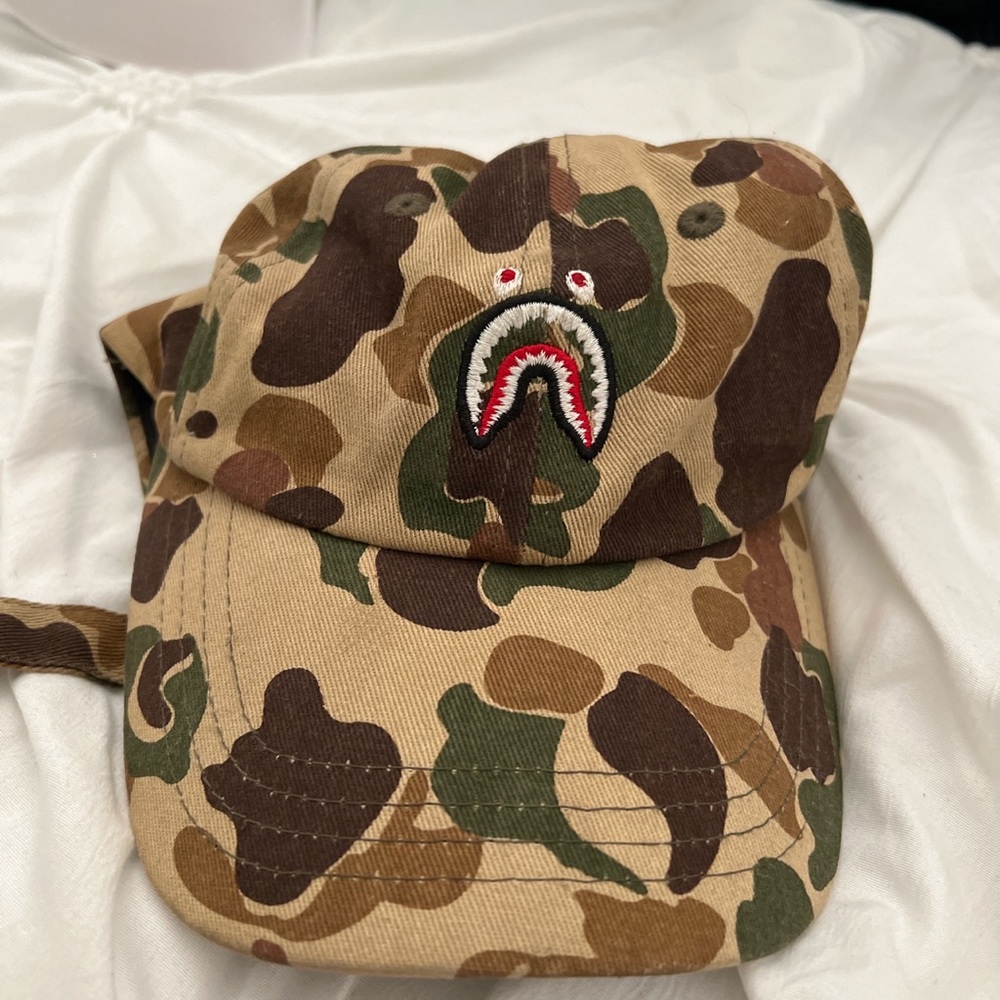 Bape camo hat